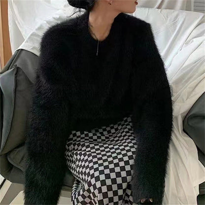 Women's fluffy sweater with a relaxed fit and high round neckline NOVAE