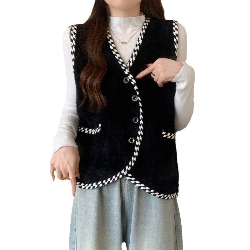 Women's vest with braided accents and button details NOVAE