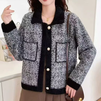 Women's Fluffy Cardigan with Contrasting Pockets and Collar NOVAE