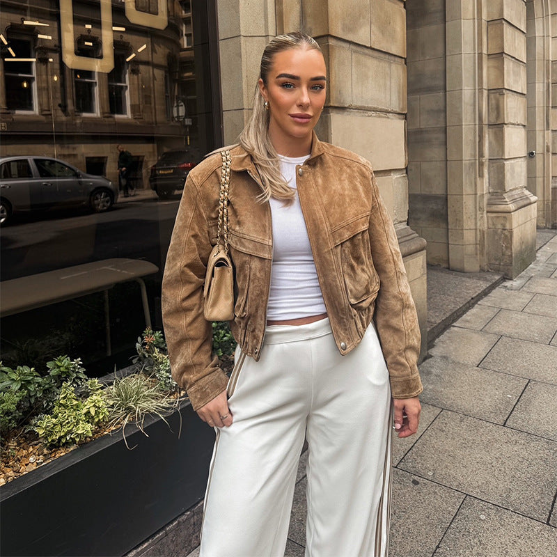 Women's suede jacket in a modern cropped style with pockets NOVAE