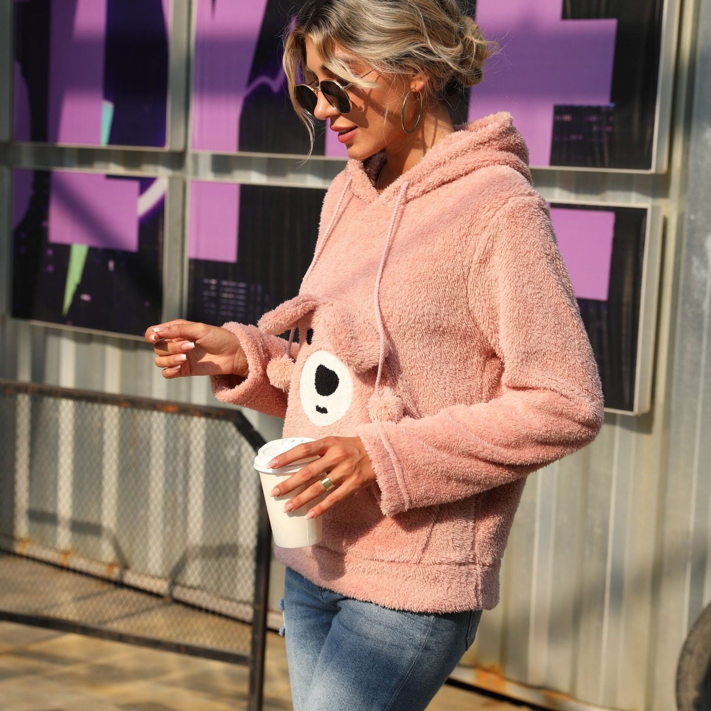 Women's Cozy Hoodie with Animal Motif NOVAE