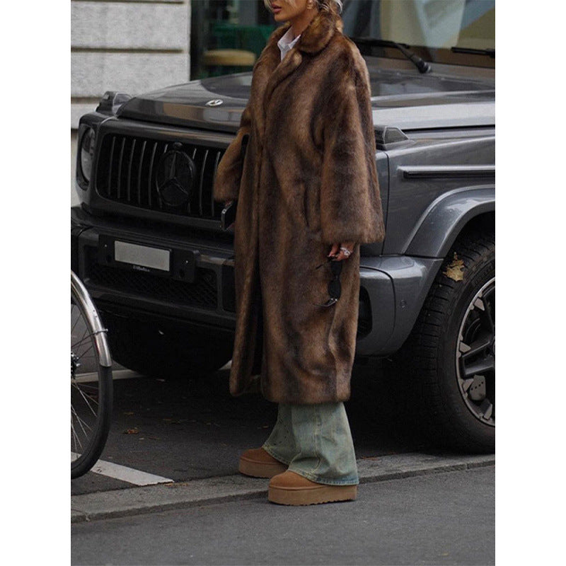 Women's Luxurious Faux Fur Coat with Wide Lapels and Soft Lining NOVAE