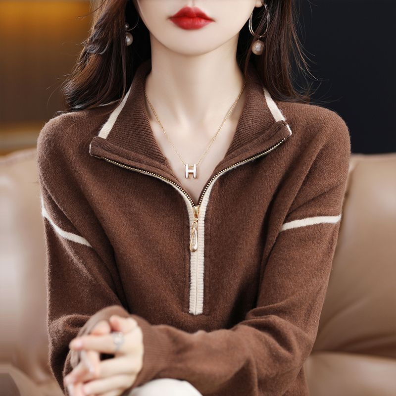 Women's pullover with half zipper and fine textured knit NOVAE