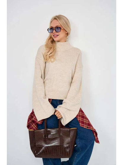 Women's Elegant Oversized Sweater with a Wide Fit and Stand-Up Collar NOVAE