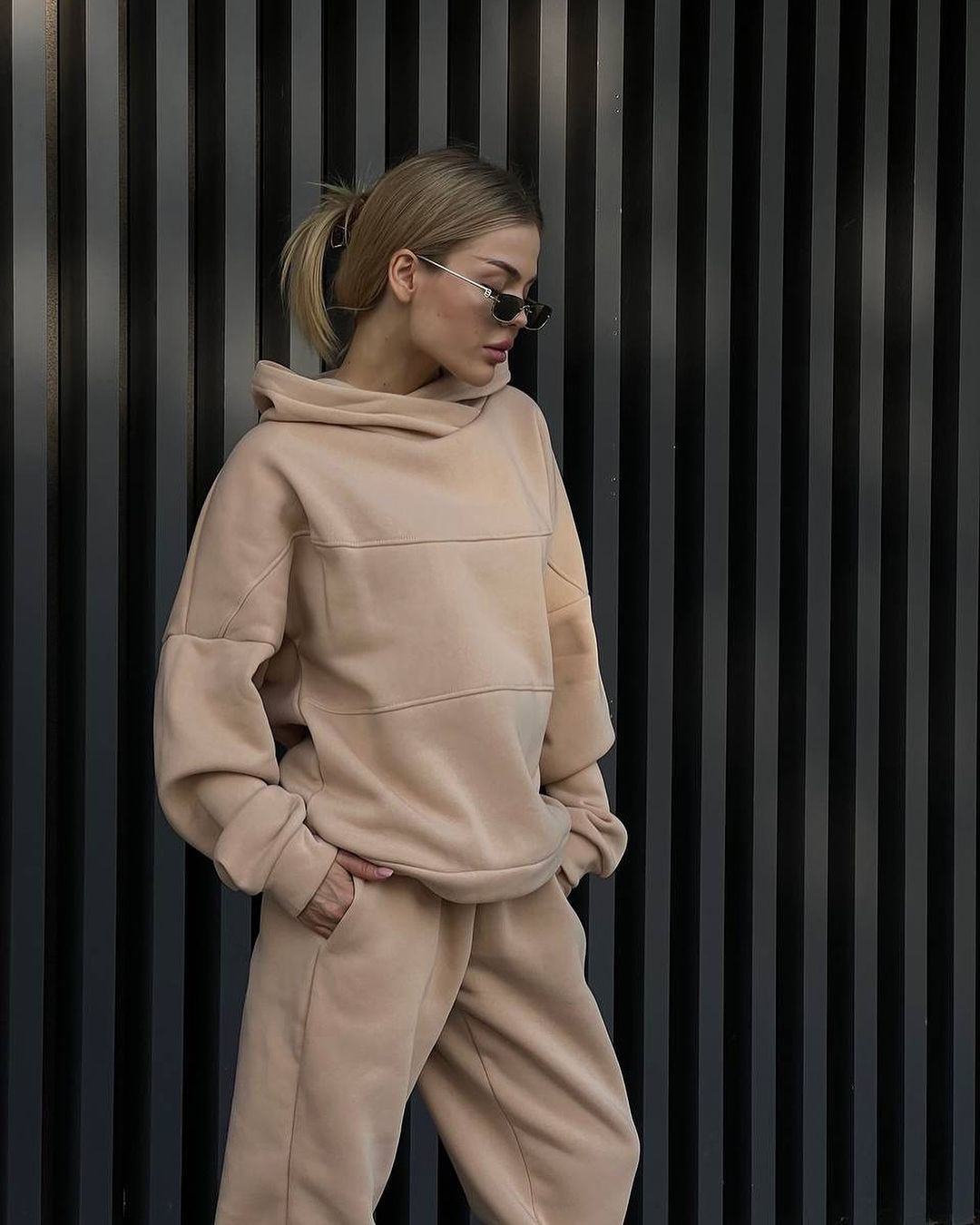 Women's Oversized Hoodie with Hood NOVAE