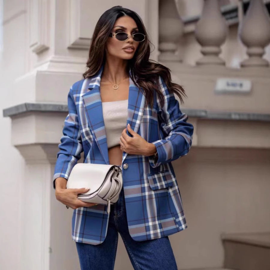 Women's checked blazer with a modern cut and elegant accents NOVAE