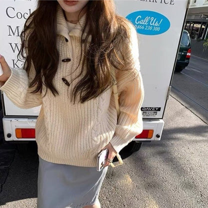 Women's chunky knit sweater with cable pattern and button details NOVAE