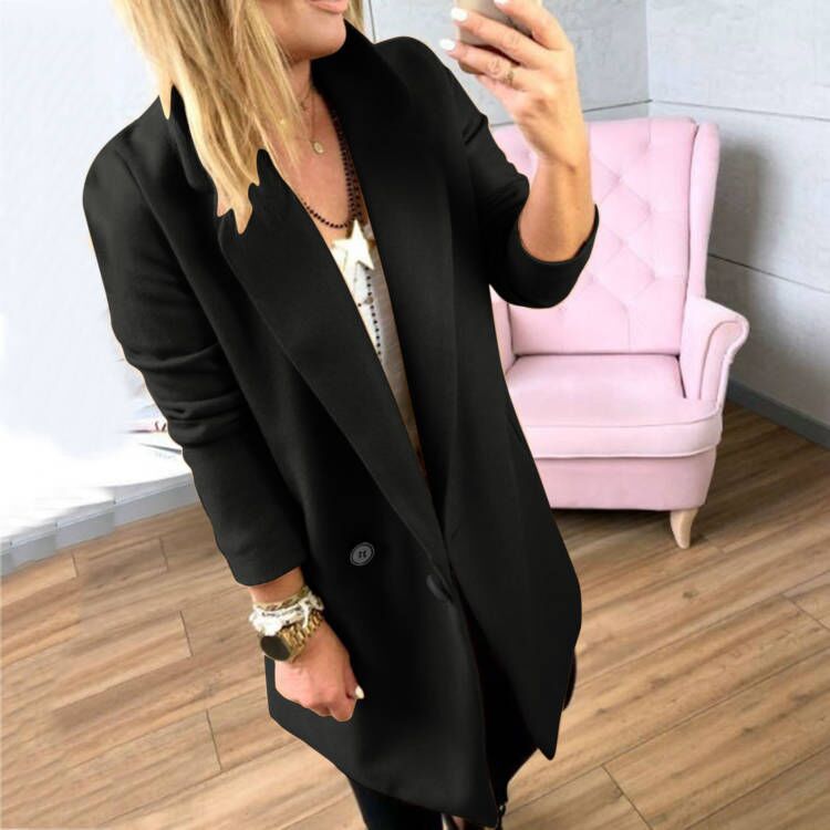 Women's extra-long, tailored coat with elegant lapels and practical pockets NOVAE