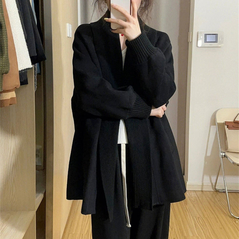 Women's Fashionable Oversized Cardigan with Structured Collar NOVAE