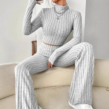 Women's elegant knitwear set with a high fit and structured design NOVAE