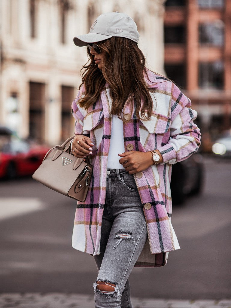 Women's oversized blazer jacket in a checked design with practical pockets and button details NOVAE