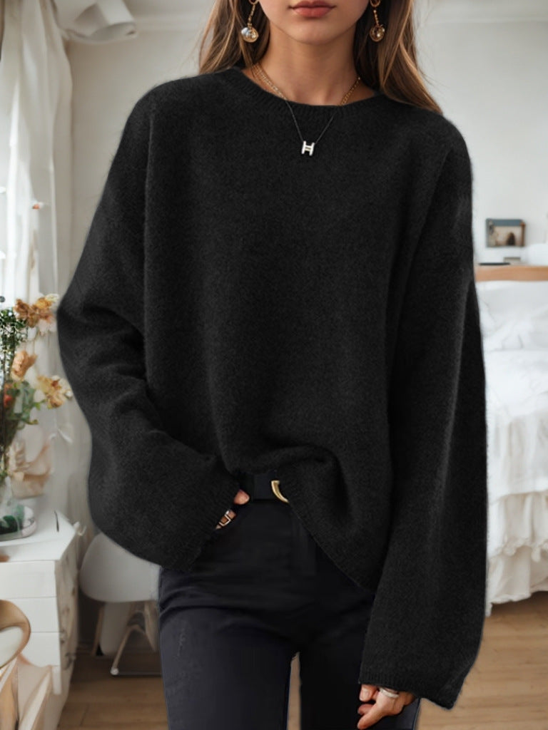 Women's Comfortable Knit Sweater with a Relaxed Fit and Wide Sleeves NOVAE