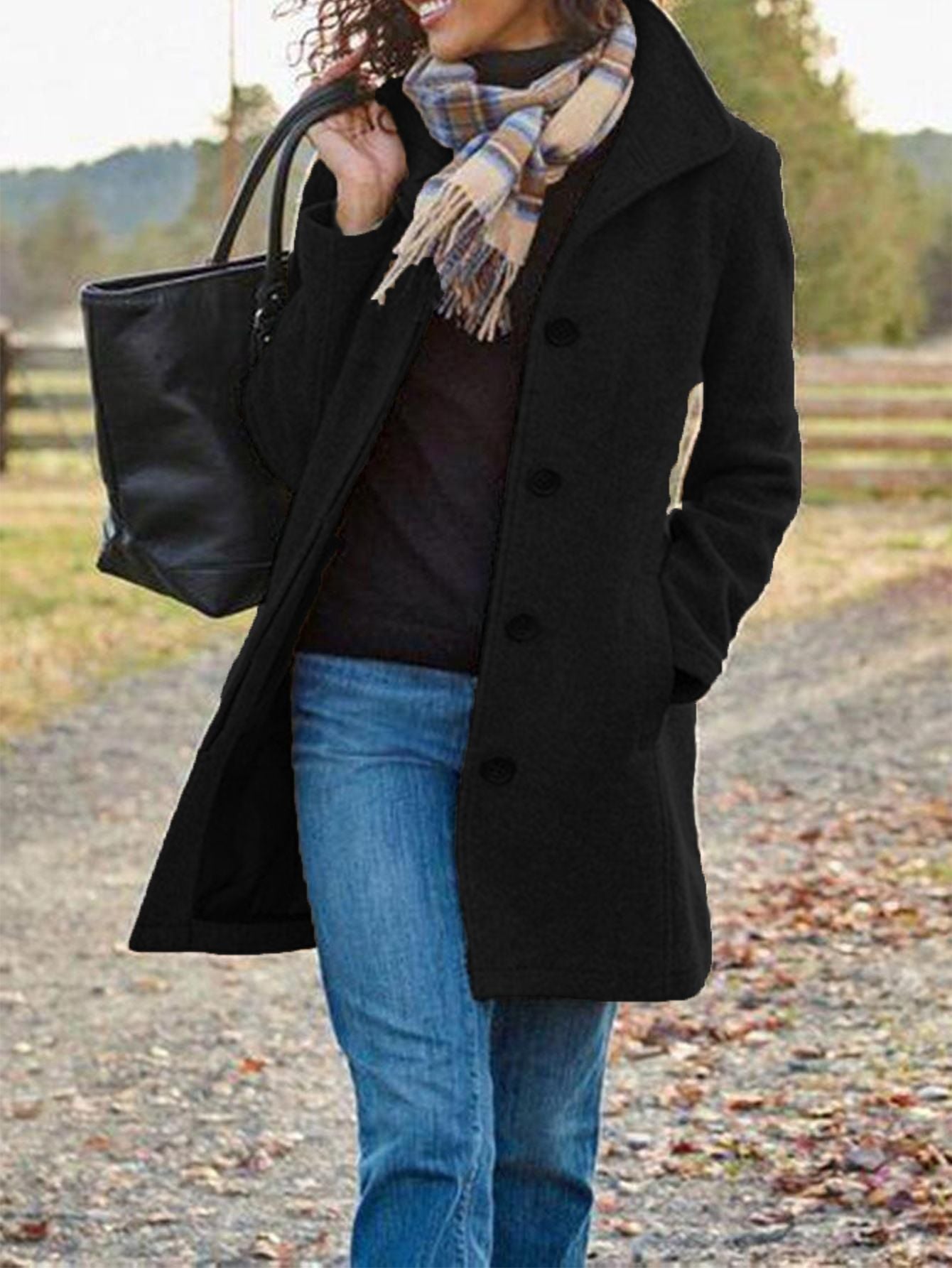 Women's elegant wool coat with classic lapel NOVAE
