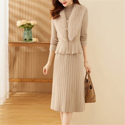 Women's elegant knitwear set with high-quality fur collar and fashionable ribbed texture NOVAE