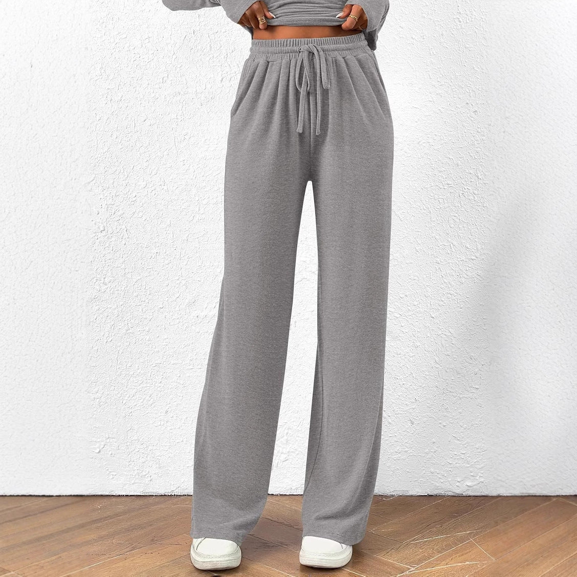 Women's elegant and comfortable lounge set with long sleeves and elastic waistband NOVAE