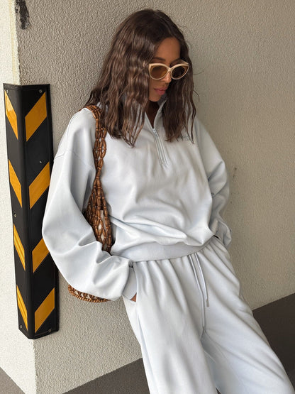 Women's sporty set with high collar and elastic waistband NOVAE