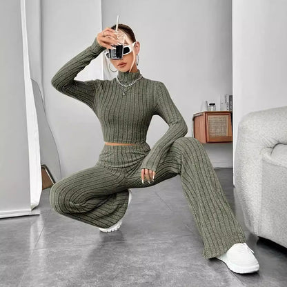 Women's knitwear set with a high-necked design and relaxed fit NOVAE