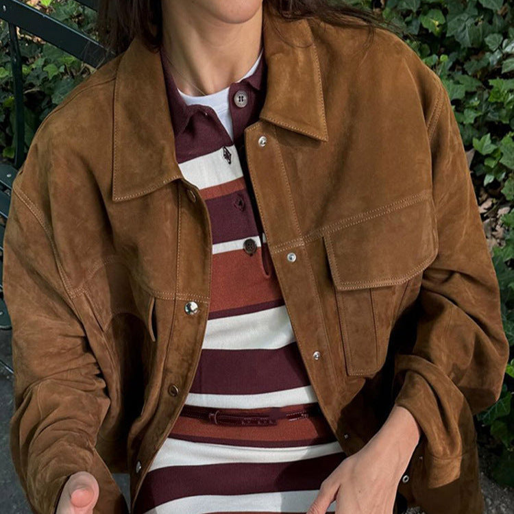 Women's Elegant Suede Jacket with Practical Pockets and Modern Cut NOVAE