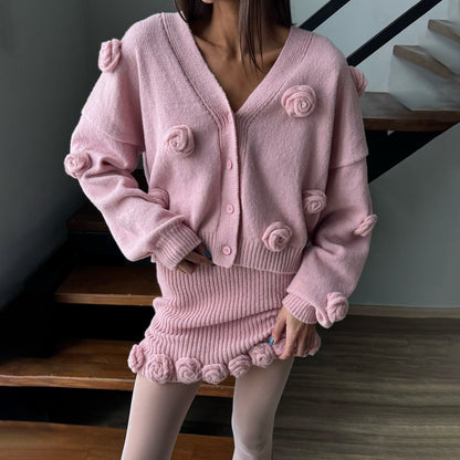 Women's cardigan with floral design and matching skirt NOVAE