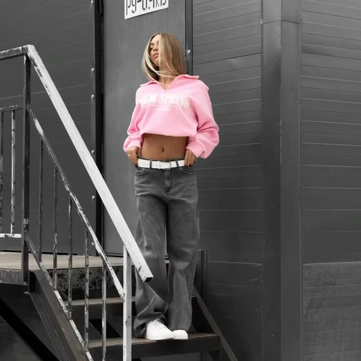 Women's cropped hooded top with eye-catching NOVAE logo