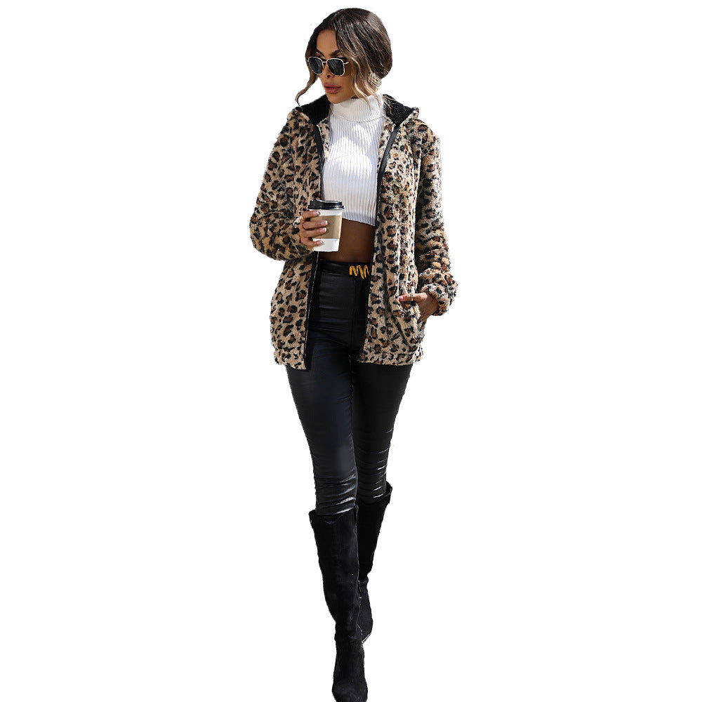 Women's Urban Cozy Jacket with Leopard Print NOVAE