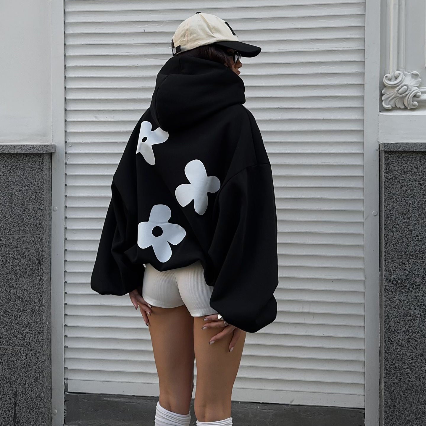 Women's oversized hoodie with creative floral motifs NOVAE
