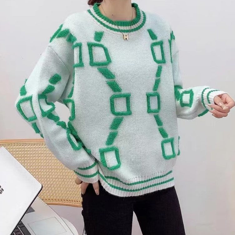 Women's Fashionable Sweater with Geometric Pattern NOVAE