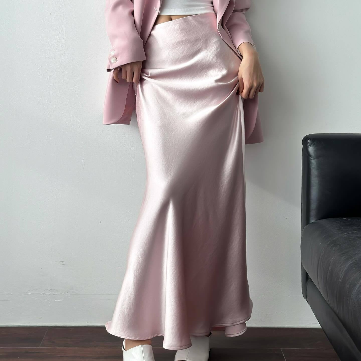 Women's elegant maxi skirt in a silk blend with a figure-flattering cut NOVAE