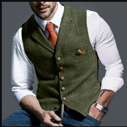 Men's stylish vest with elegant wooden buttons NOVAE