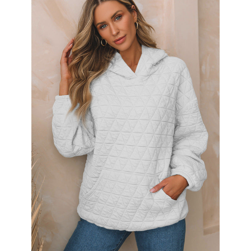 Women's quilted hoodie with practical pockets NOVAE