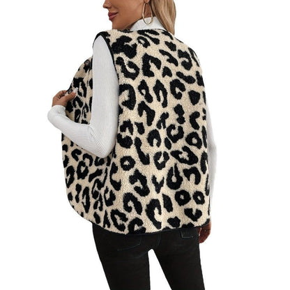 Women's fur vest with leopard print and button closure NOVAE