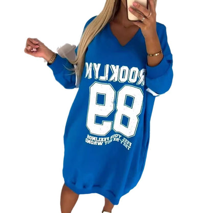 Women's casual oversized sports dress with V-neck and contrasting sleeves NOVAE