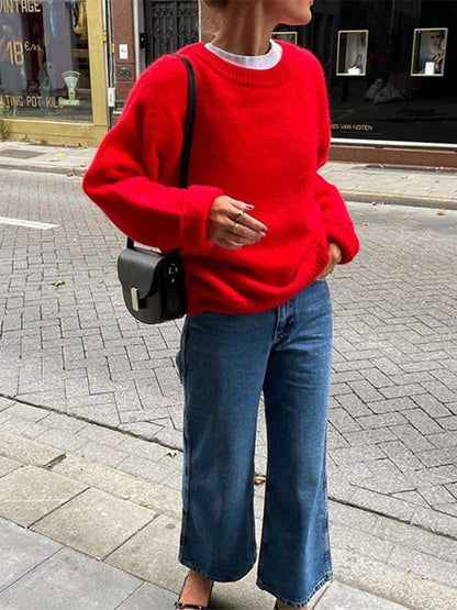 Women's relaxed knit sweater with a casual cut and soft materials NOVAE