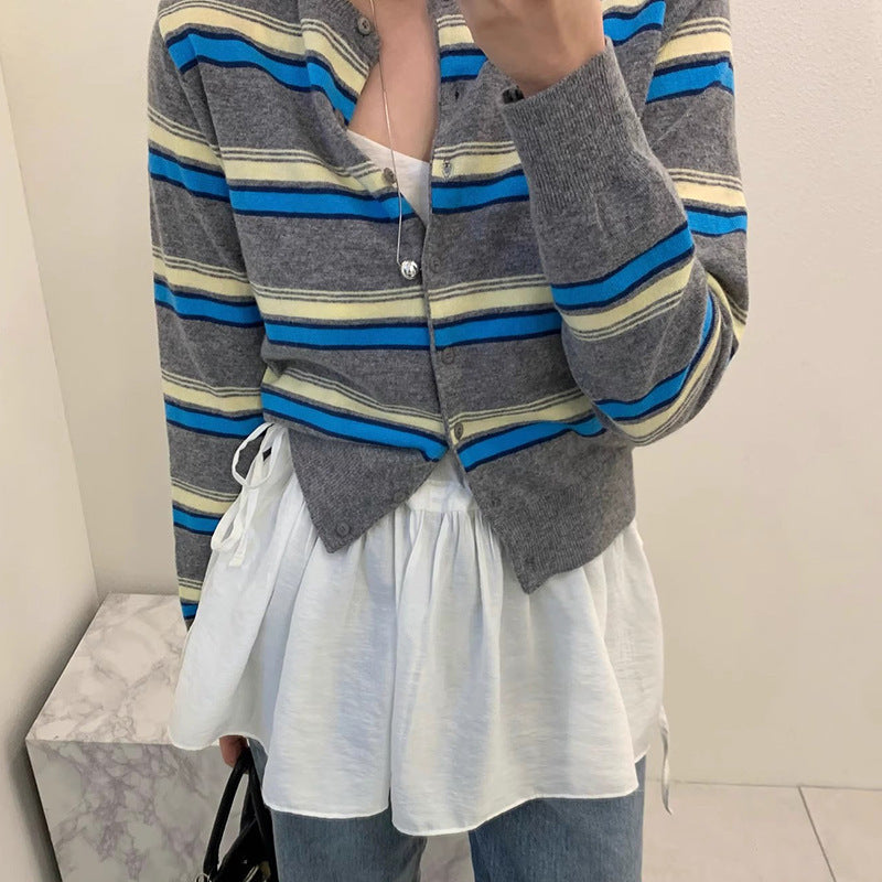 Women's sporty cardigan with fashionable striped pattern and playful buttons NOVAE