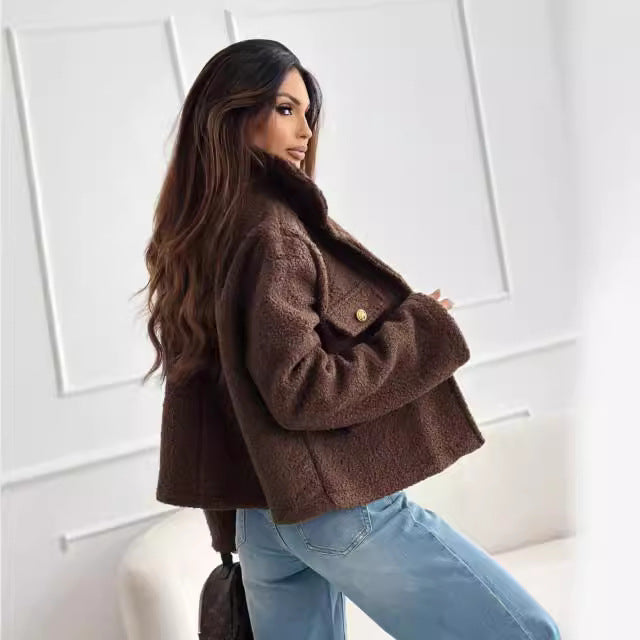 Women's teddy jacket with practical pockets and elegant button details NOVAE