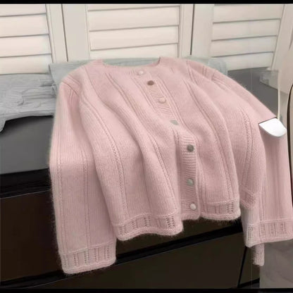 Women's chunky knit cardigan with tasteful button closure and wide sleeves NOVAE