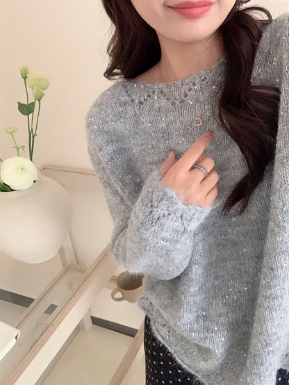 Women's fluffy knit sweater with shimmering accents and a relaxed fit NOVAE