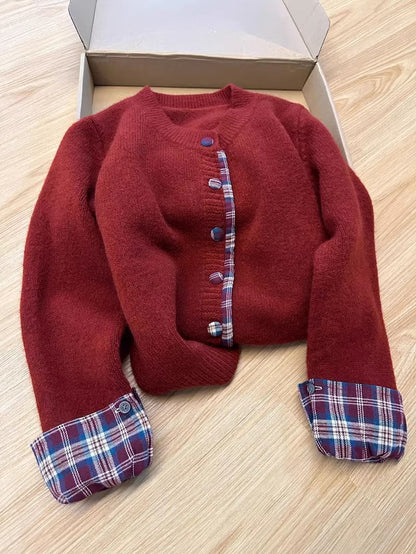 Women's cardigan with contrast collar and decorative buttons NOVAE