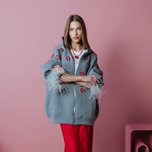 Women's hoodie with feathers and lip motif NOVAE