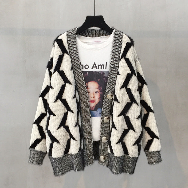 Women's chunky knit cardigan with modern zigzag pattern and button details NOVAE