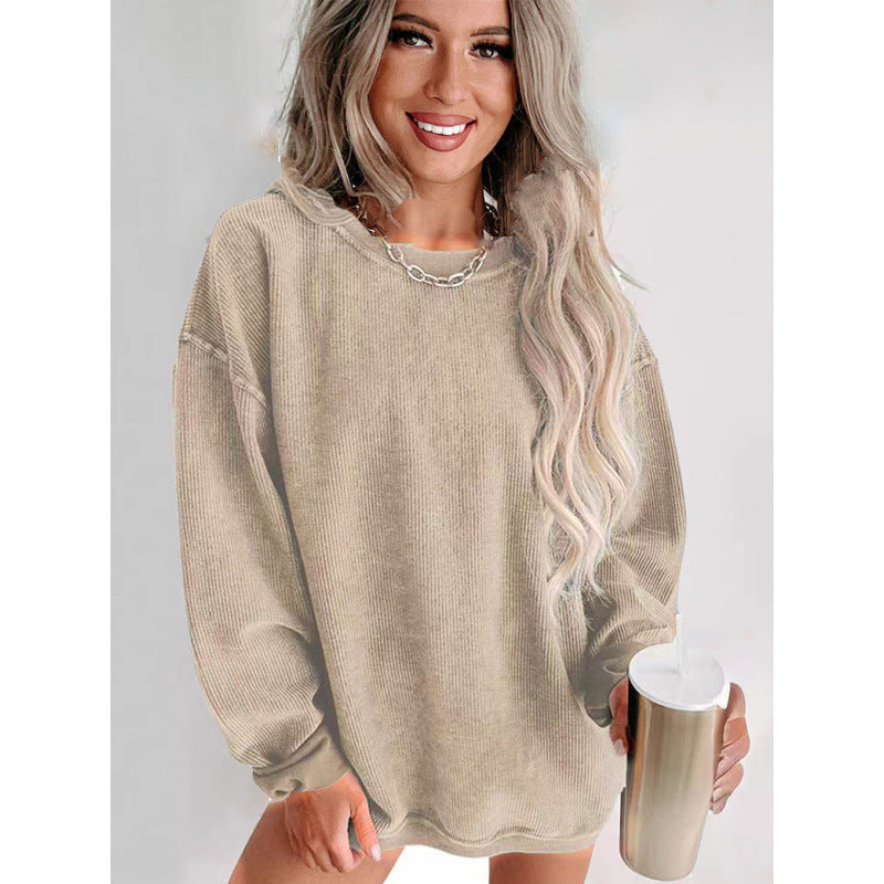 Women's oversized sweatshirt with a structured design and relaxed fit NOVAE