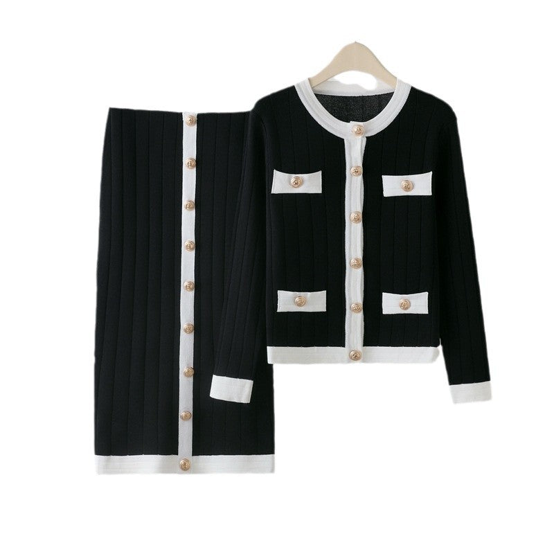 Women's stylish knit ensemble with decorative buttons and pockets NOVAE