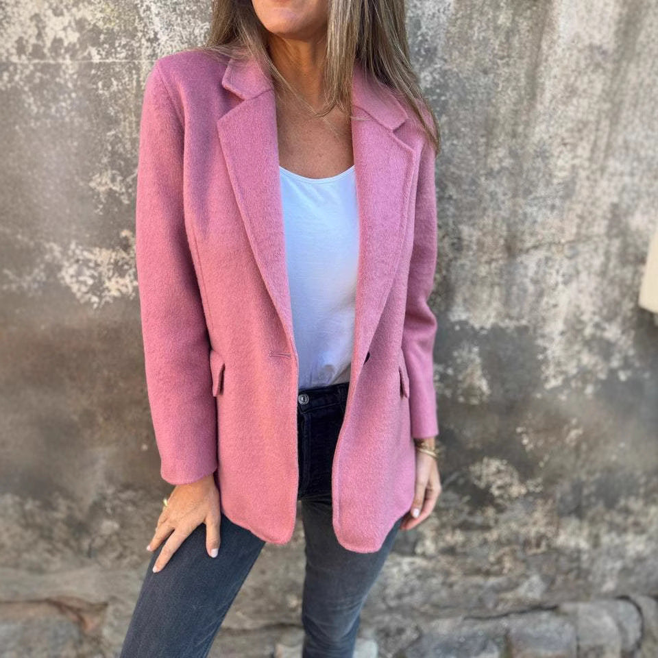 Women's elegant wool jacket with a slim fit NOVAE