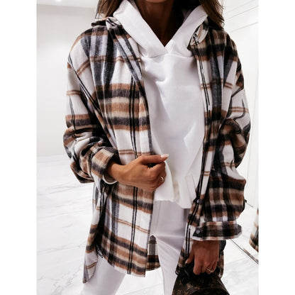 Women's oversized plaid jacket with a soft fleece feel and relaxed fit NOVAE