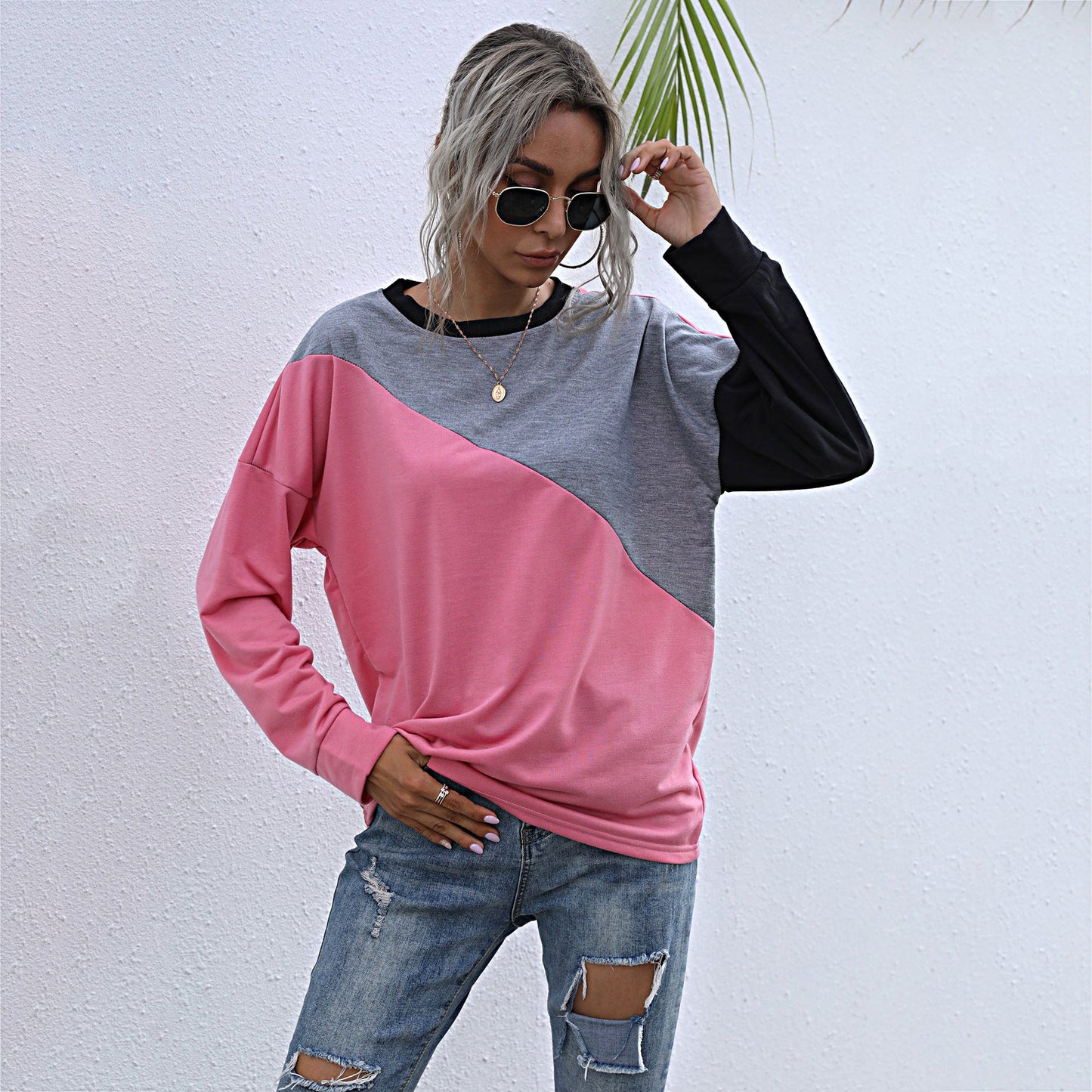 Women's sporty sweatshirt with fashionable color block design NOVAE