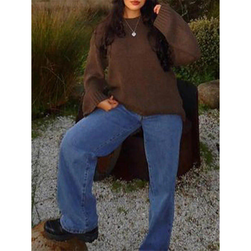 Women's Oversized Knit Sweater with a Wide Fit NOVAE