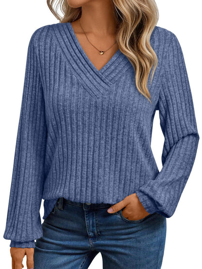 Women's comfortable long-sleeved shirt with structured V-neck NOVAE