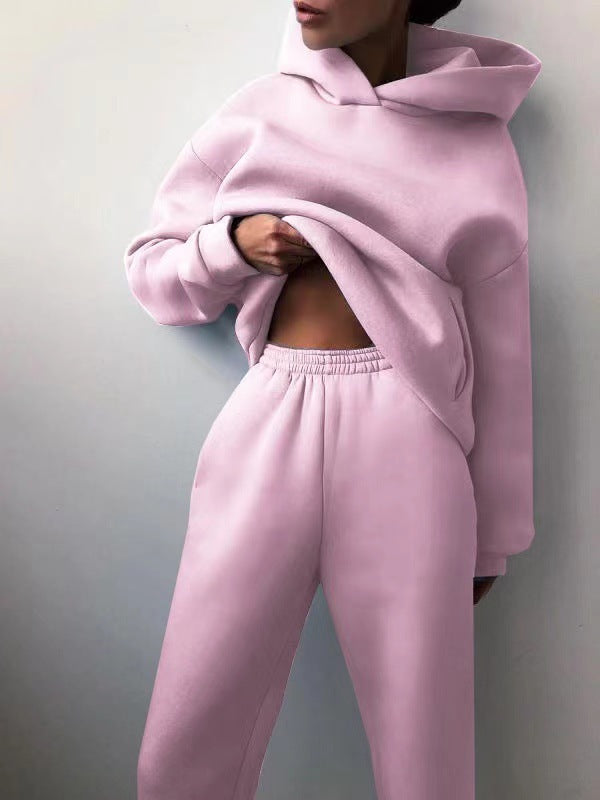 Women's sporty loungewear set with oversized hoodie and comfortable jogging pants NOVAE