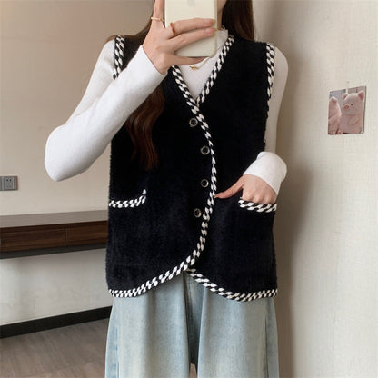 Women's vest with braided accents and button details NOVAE