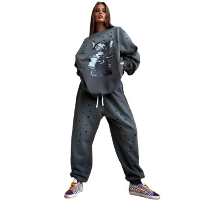 Women's oversized sweatshirt with graphic art motif and relaxed fit NOVAE
